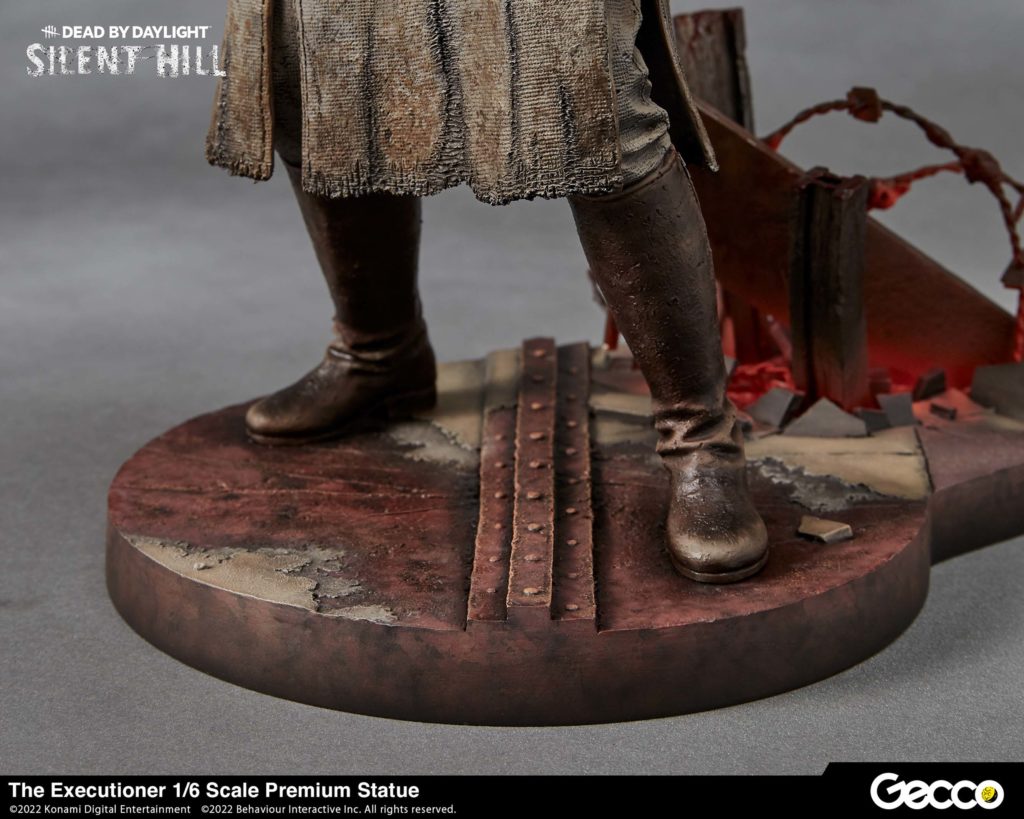 Silent Hill x Dead by Daylight, The Executioner 1/6 Scale Premium Statue Figure