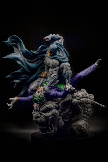 Batman vs The Joker Sculpt Master Series