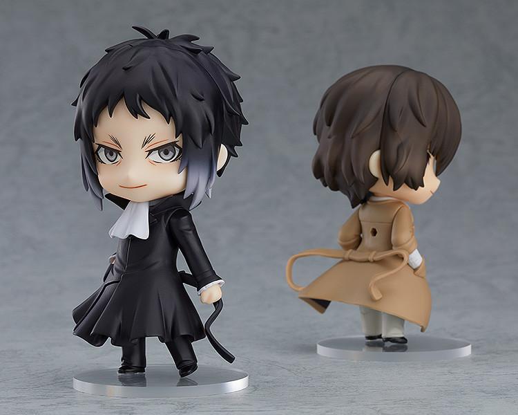 Ryunosuke Akutagawa Nendoroid featuring an intrepid smiling face plate, posed with Osamu Dazai (sold separately).