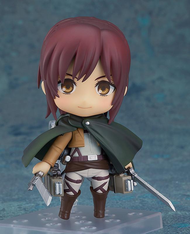 Attack on Titan Sasha Braus Nendoroid figure wearing green Survey Corps cloak with dual blades.