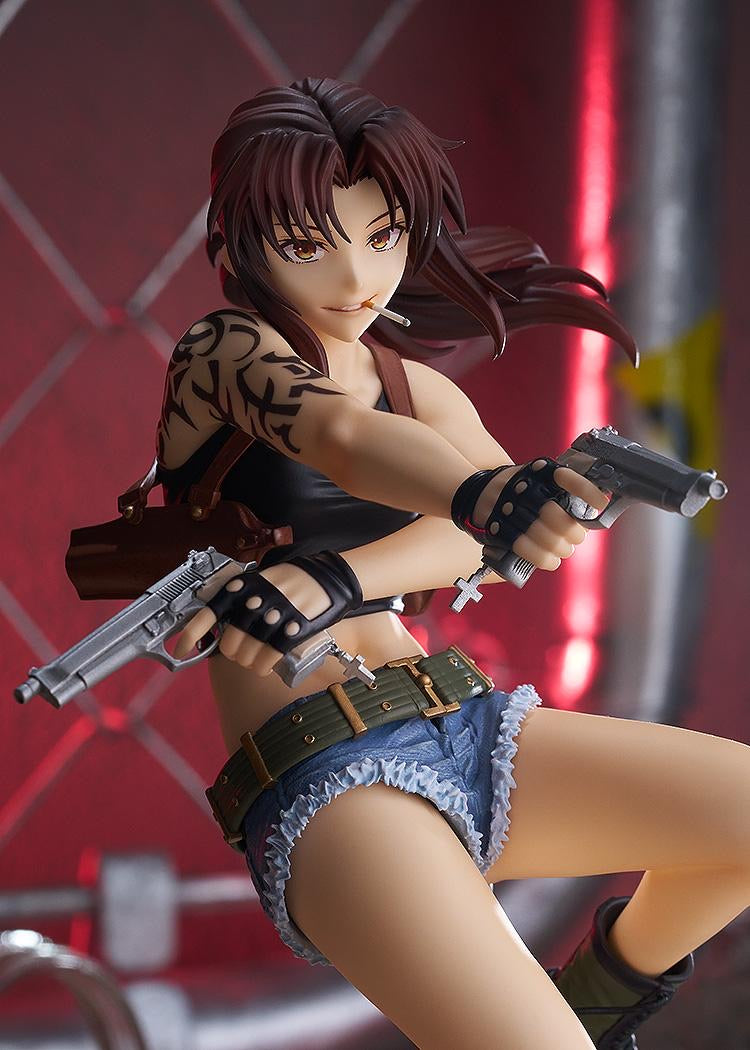 Close-up of the Revy figure showing her fierce expression, signature tribal tattoo, and dual-wielded pistols.
