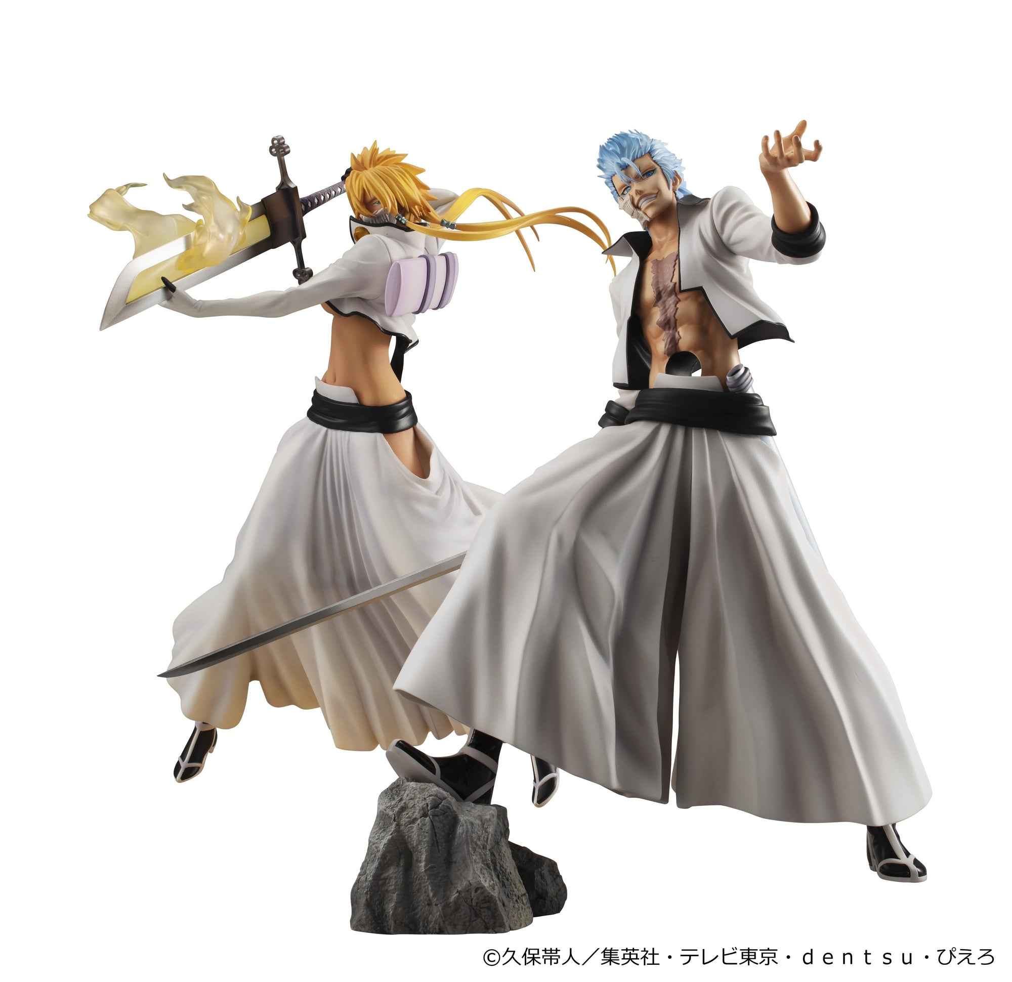 Megahouse G.E.M. Series display featuring Grimmjow Jaegerjaquez paired alongside the Tier Harribel figure.