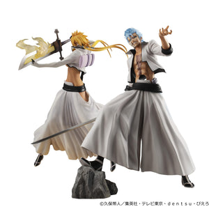 Megahouse G.E.M. Series display featuring Grimmjow Jaegerjaquez paired alongside the Tier Harribel figure.