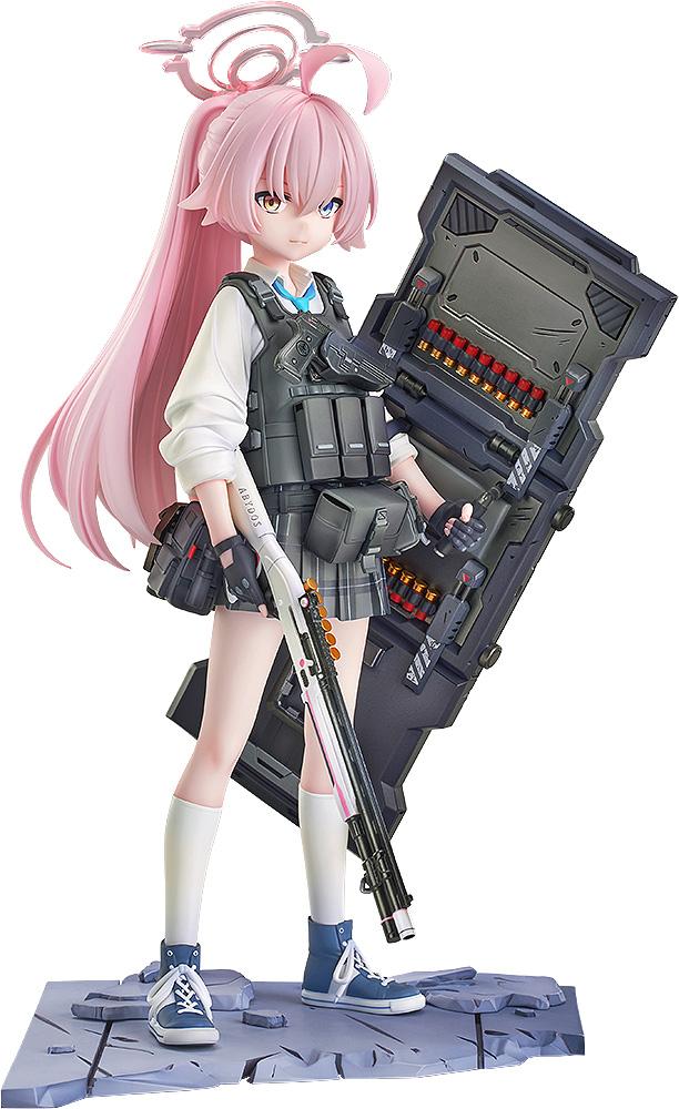 1/7 scale figure of Hoshino from Blue Archive in her battle outfit holding an Abydos shotgun and Iron Horus shield.