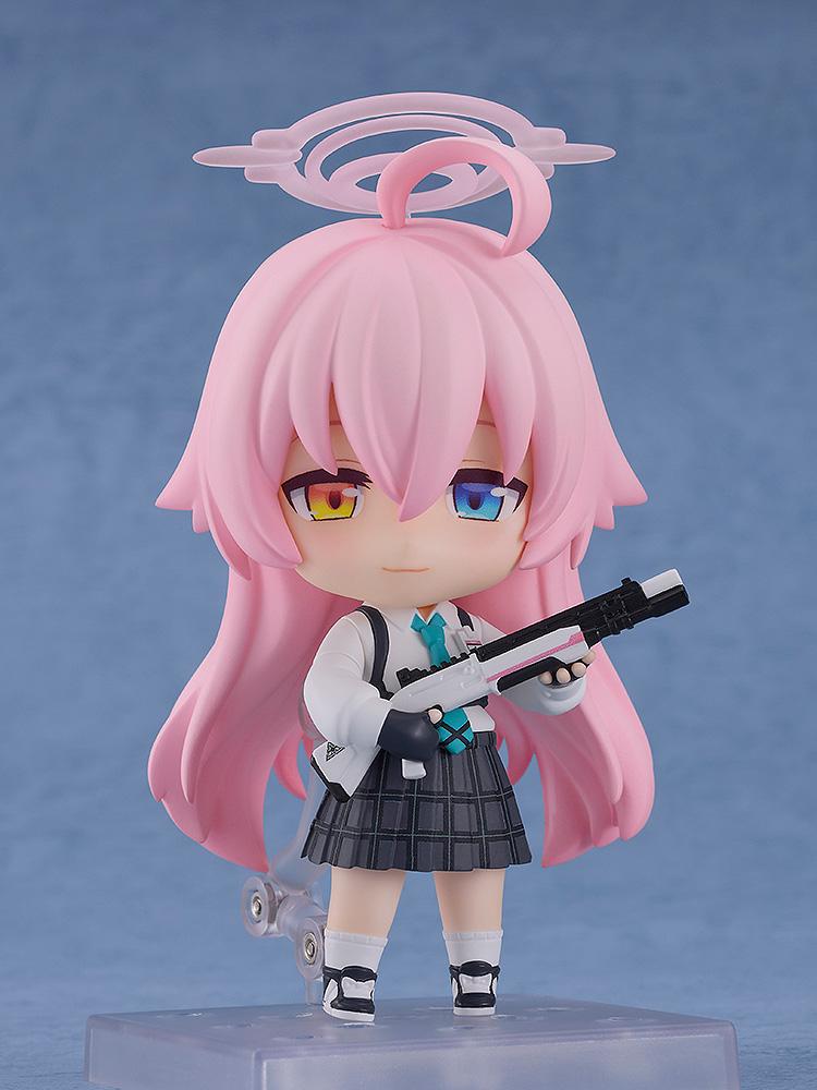 Hoshino Takanashi Nendoroid with a smiling face plate holding her signature shotgun accessory.