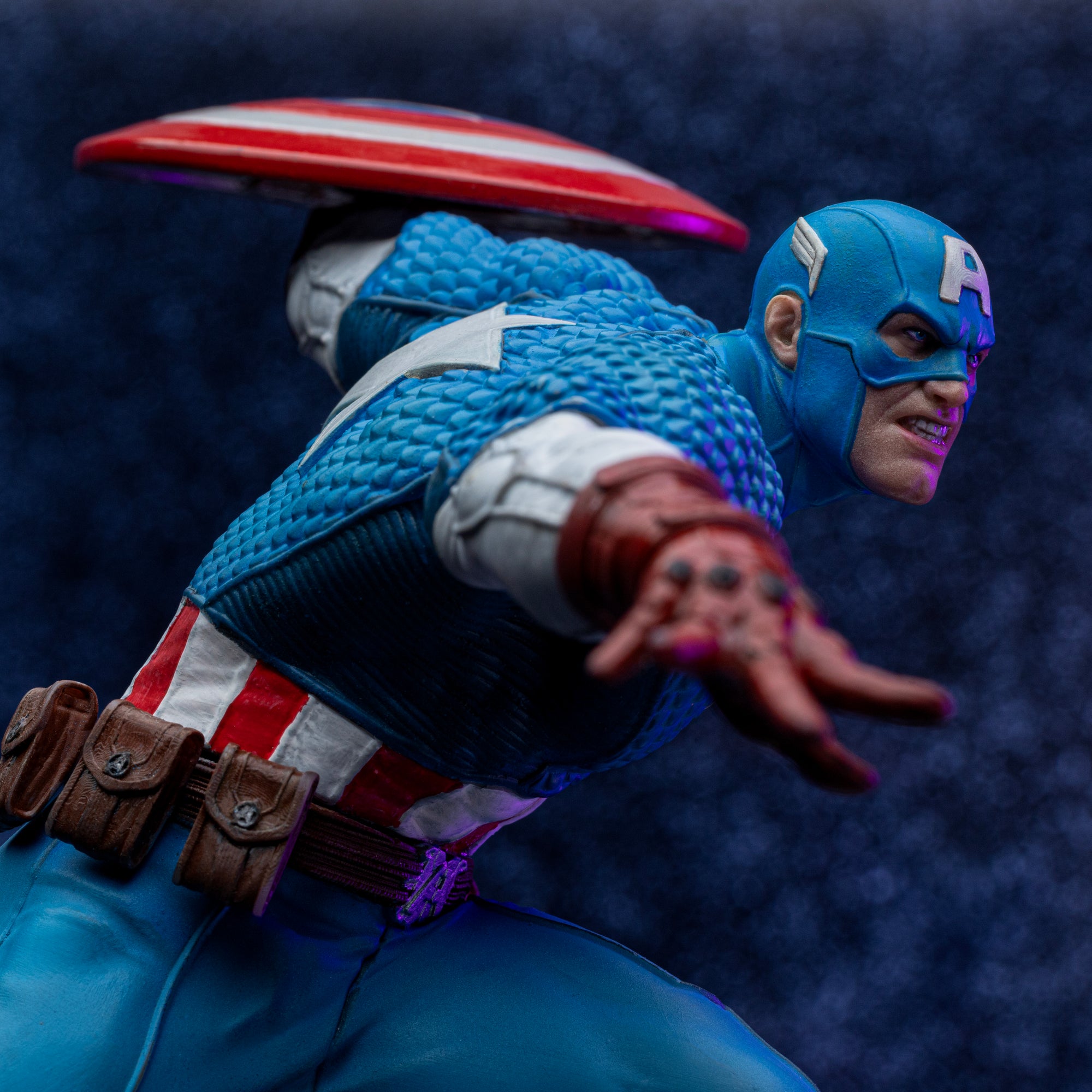 Captain America 1 10 Statue Shield Throwing Pose Detail