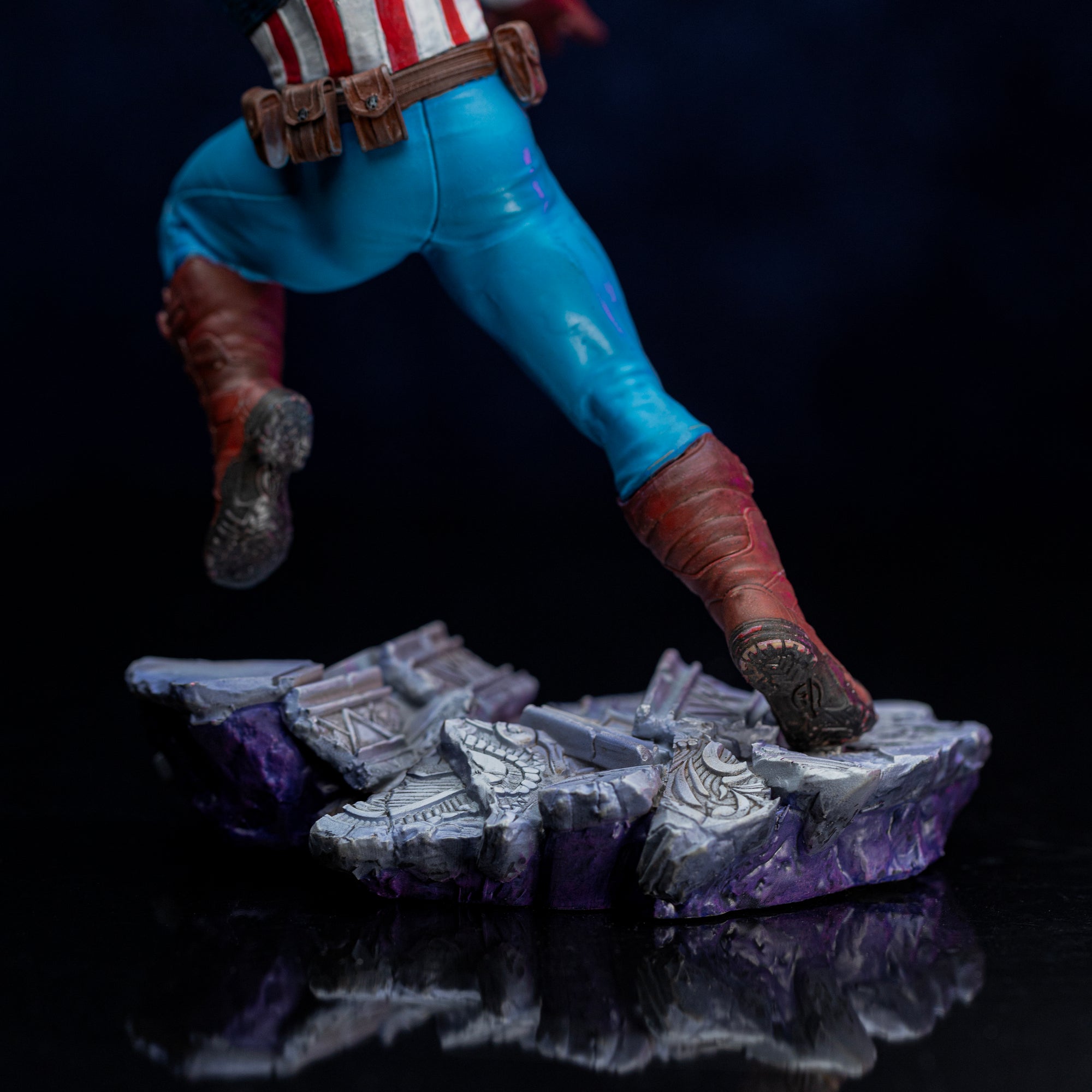 Captain America Statue Base Battlefield Wreckage Detail