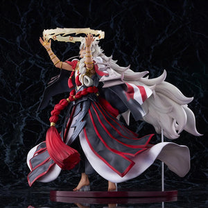 Side profile of the CyberZ King of Mages Solomon 1/7 Scale Figure, posed dramatically with his arms raised, summoning a light ring.