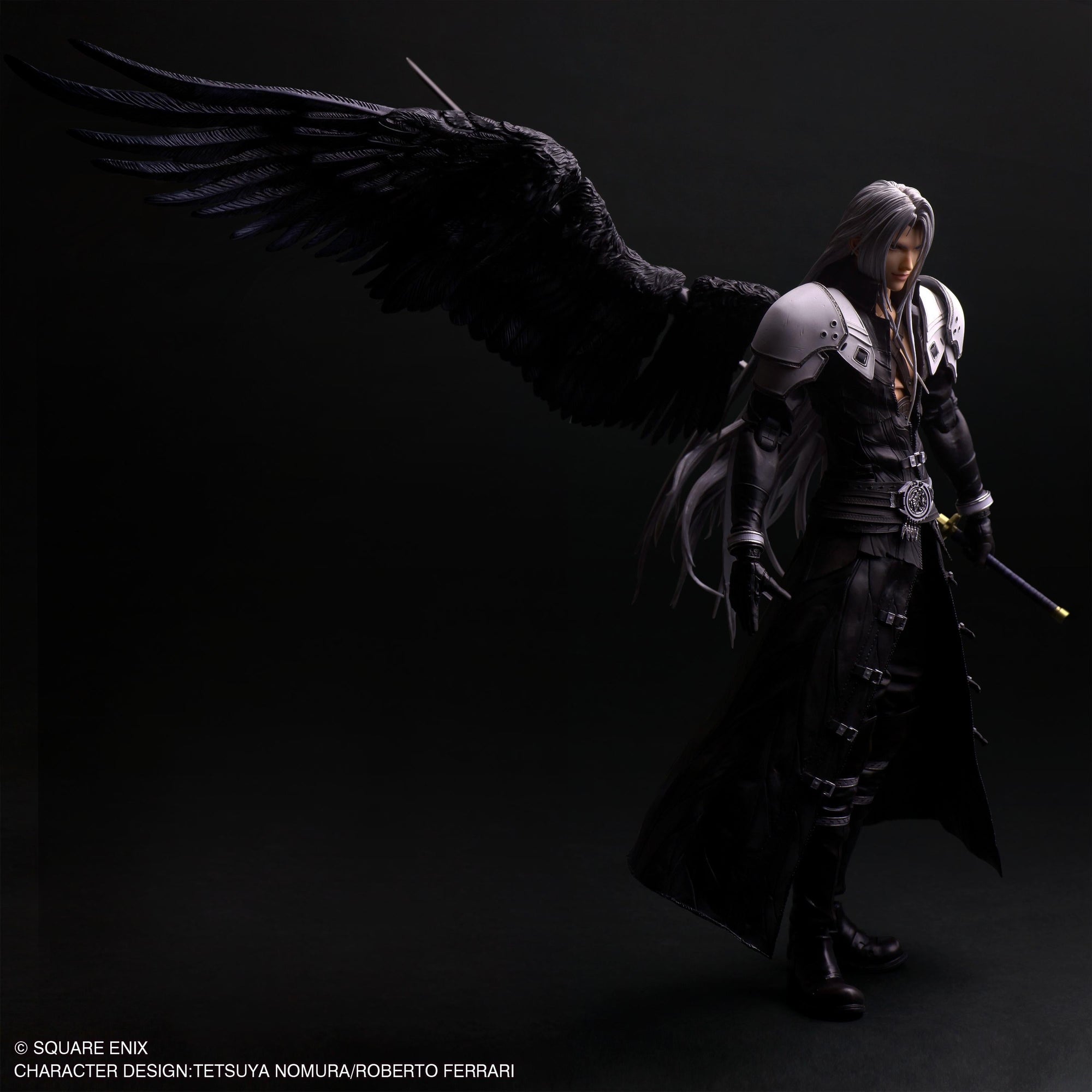 Play Arts Shin Sephiroth action figure with detachable single black feather wing and Masamune.