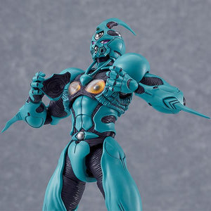 Close-up of figma Guyver I with chest armor opened to reveal the Mega Smasher detail.