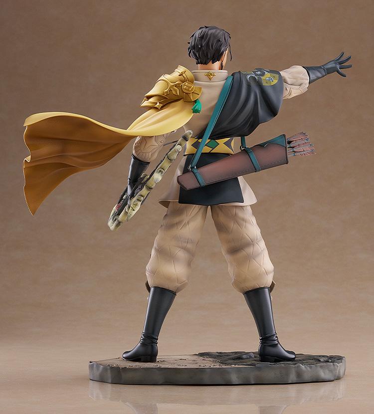 Back view of Claude 1/7 scale figure highlighting the golden shoulder armor, yellow cape, and back-mounted arrow quiver.