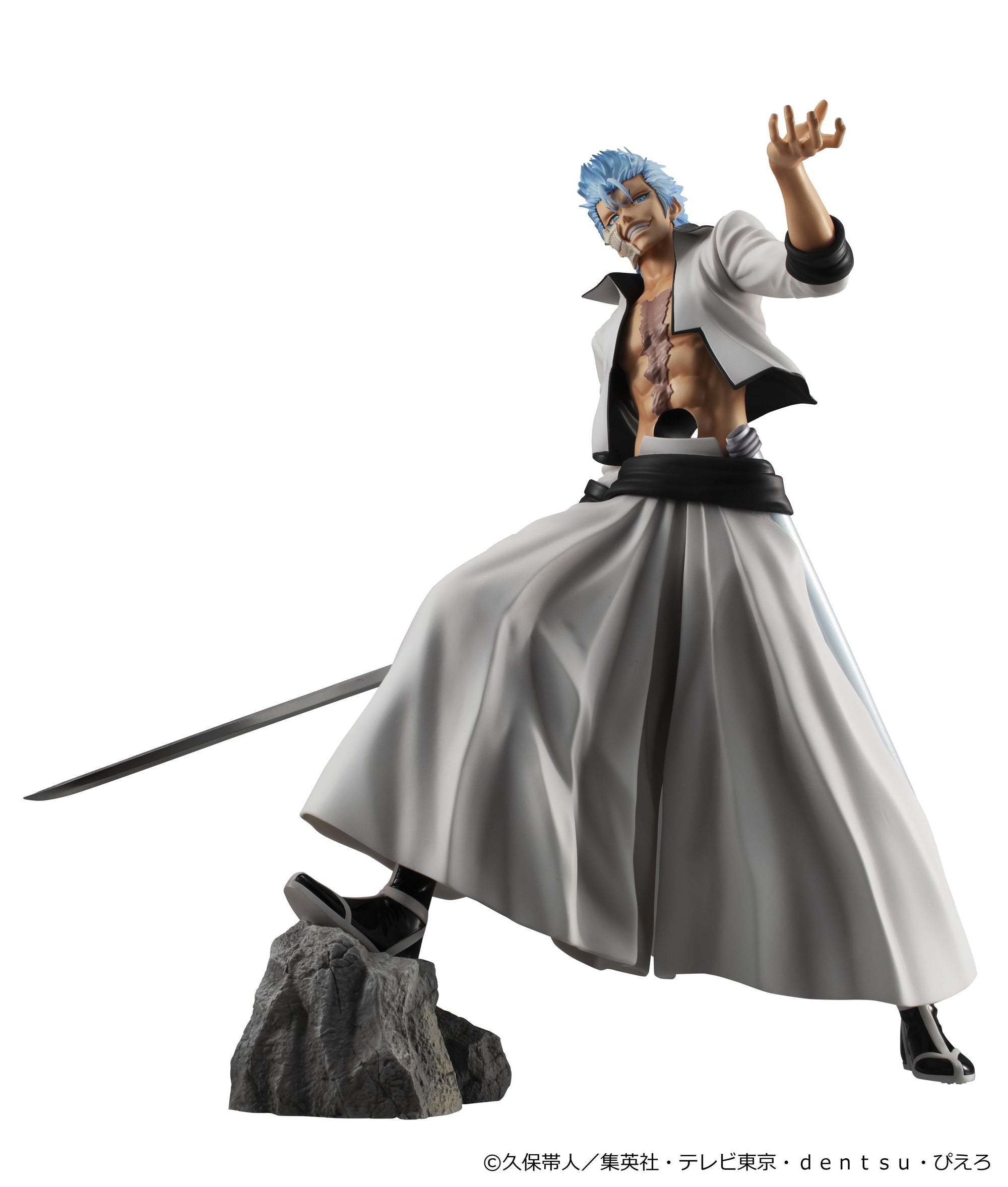 Low-angle battle stance of Bleach Grimmjow Jaegerjaquez G.E.M. Series figure perched on rocky terrain base.