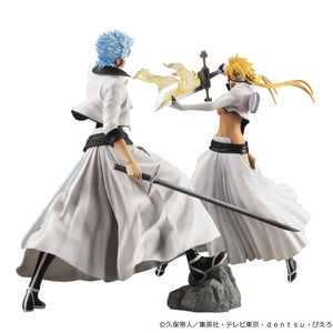 Dynamic combat display featuring G.E.M. Series Grimmjow Jaegerjaquez facing outward next to Tier Harribel wielding her giant blade.