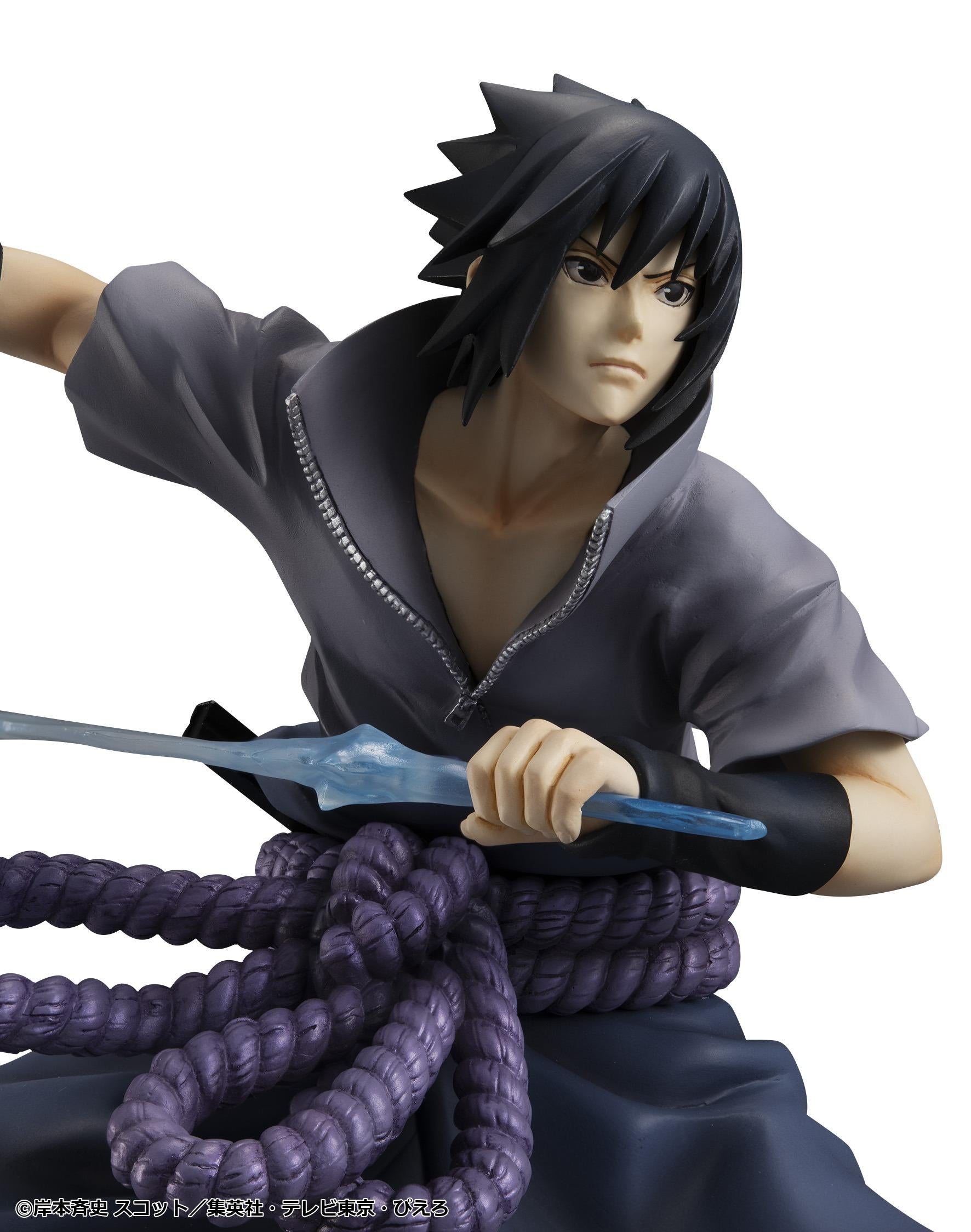 Close-up shot of Sasuke Uchiha G.E.M. Series figure featuring the standard calm facial expression and sculpted collar.