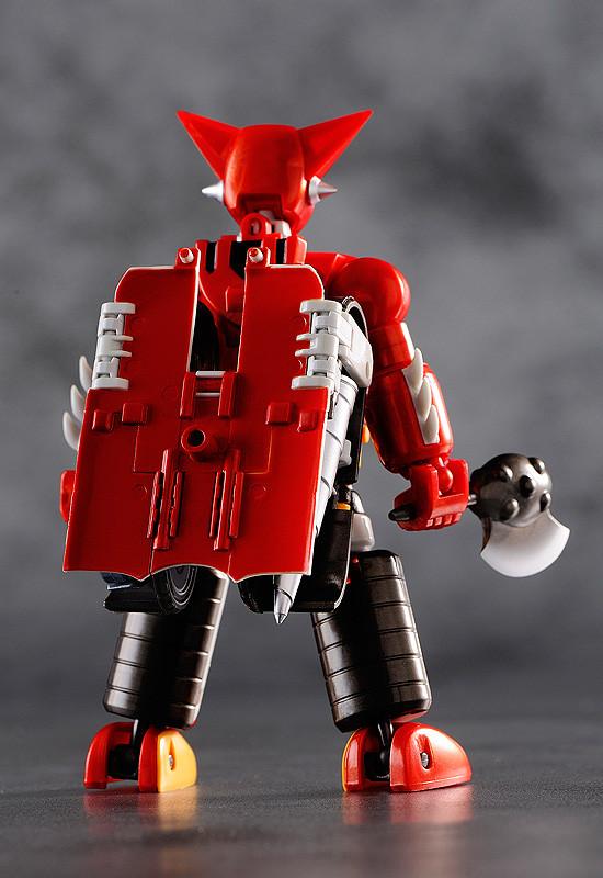 Rear view of the Getter-1 figure showing the transformation joints and red cape-like back plate.