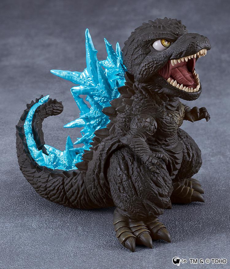 Godzilla 2023 Nendoroid figure equipped with interchangeable translucent blue charging dorsal fin parts.