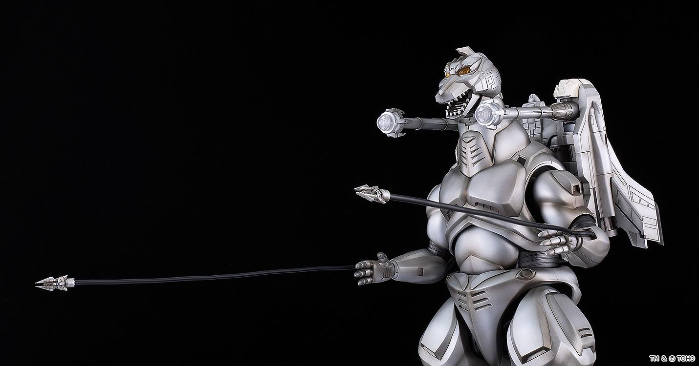 Moderoid Super Mechagodzilla model kit displaying G-Crusher shock anchor cables fired using flexible lead wires.