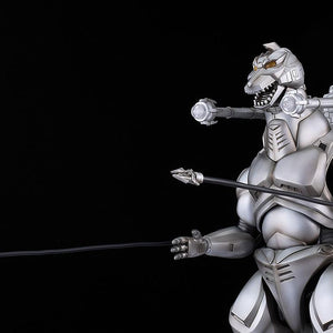 Moderoid Super Mechagodzilla model kit displaying G-Crusher shock anchor cables fired using flexible lead wires.