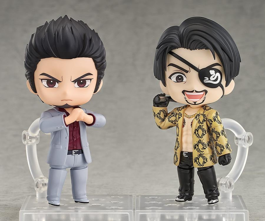 The Majima Nendoroid figure posed next to the Kiryu Nendoroid (sold separately), showcasing the duo together.