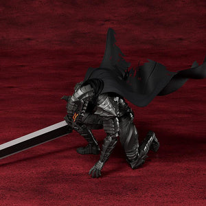 Low profile feral crawling pose of Guts in his Beast of Darkness form using the highly articulated PLAMATEA model kit.
