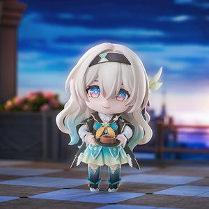 Diorama view of Firefly Nendoroid figure holding Oak Cake Roll
