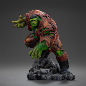 Front view of the Iron Studios Hulk Infinity Gauntlet 1/10 Scale Statue, showing the Hulk in a lunging pose wearing torn clothing on a rocky base.