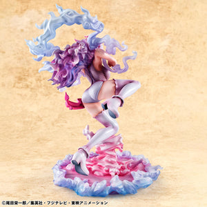 Rear view of the Portrait.Of.Pirates Jewelry Bonney figure showing hair detail and smoke effects.