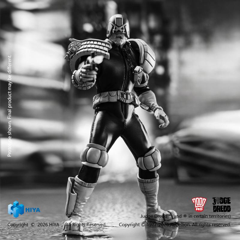 Action pose of the Hiya Toys Judge Dredd figure aiming the Lawgiver forward with a shouting combat face plate on wet pavement.