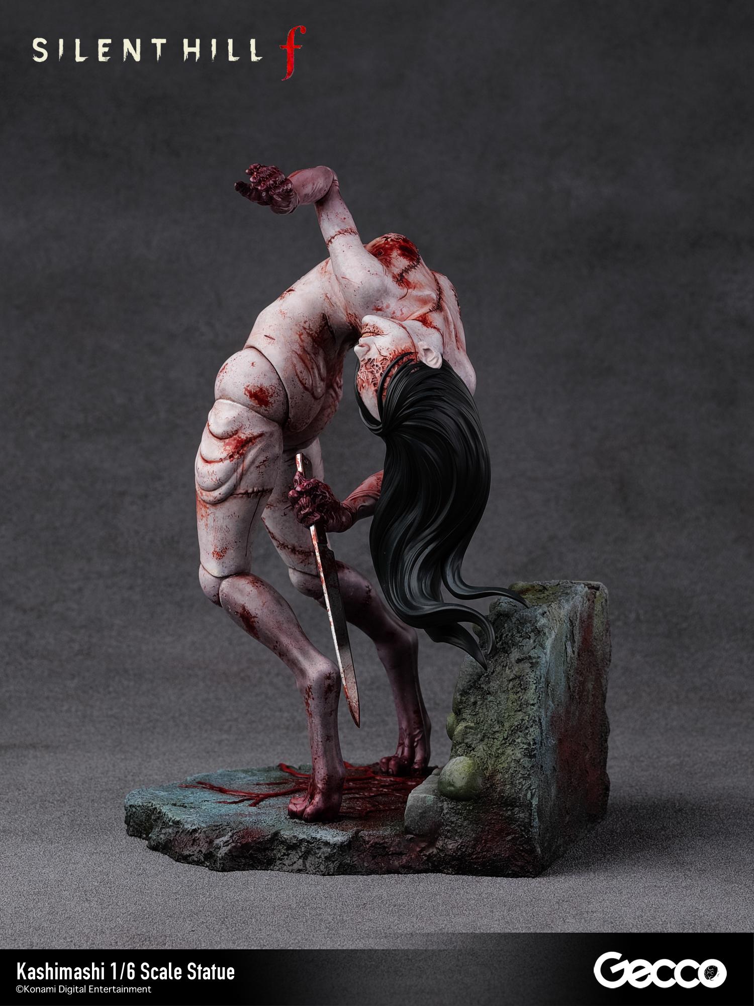 Side view of the Kashimashi 1/6 scale figure highlighting the eerie arch of the back and the fine details of the bloody wounds and stitches.