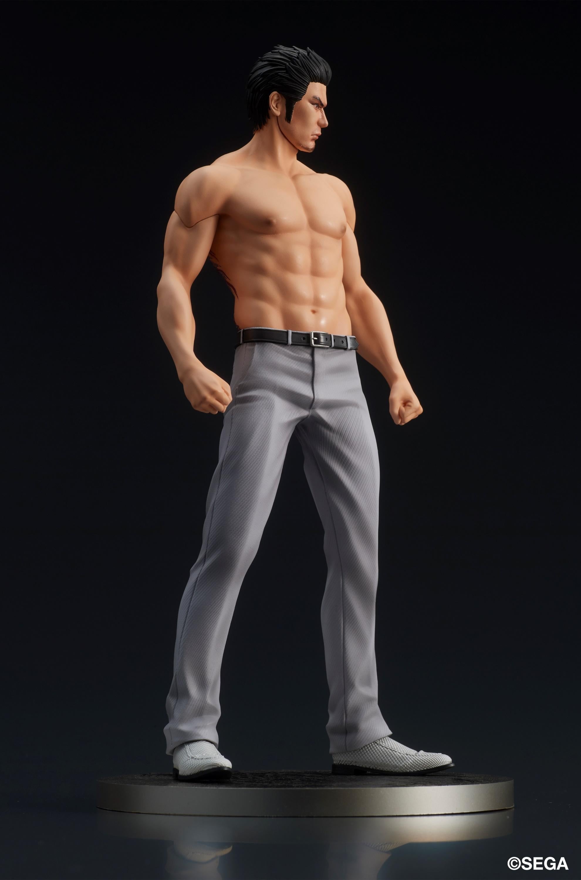 Kazuma Kiryu Battle Style Statue Right Side View