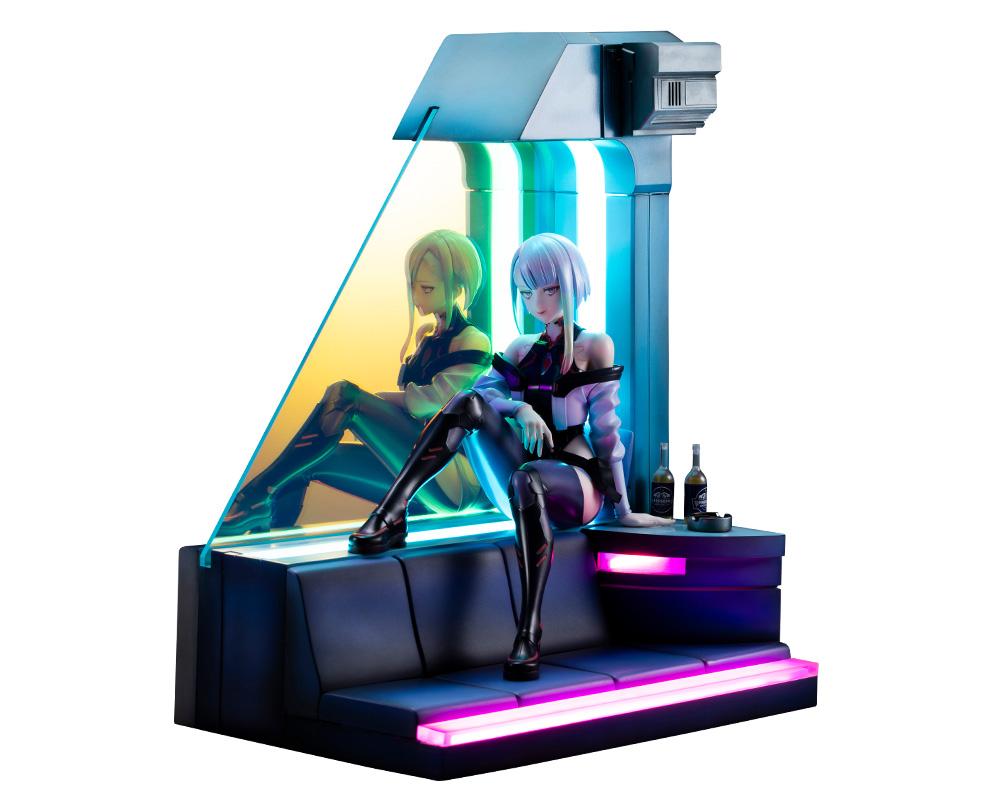 Cyberpunk: Edgerunners Lucy 1/7 scale figure illuminated with dual-color LED light-up diorama base and Aurora window.