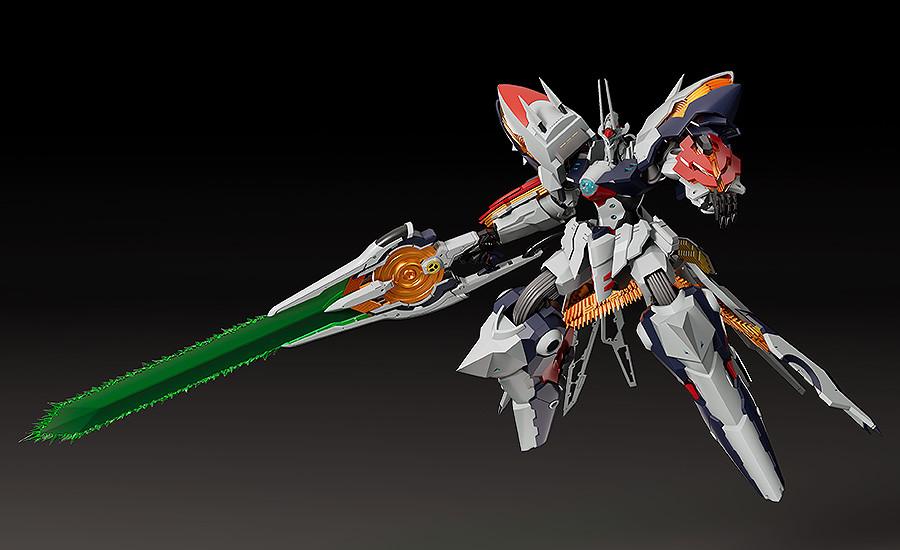 Moderoid Linebarrel Overdrive plastic model kit wielding the massive Executor weapon with green energy blade.