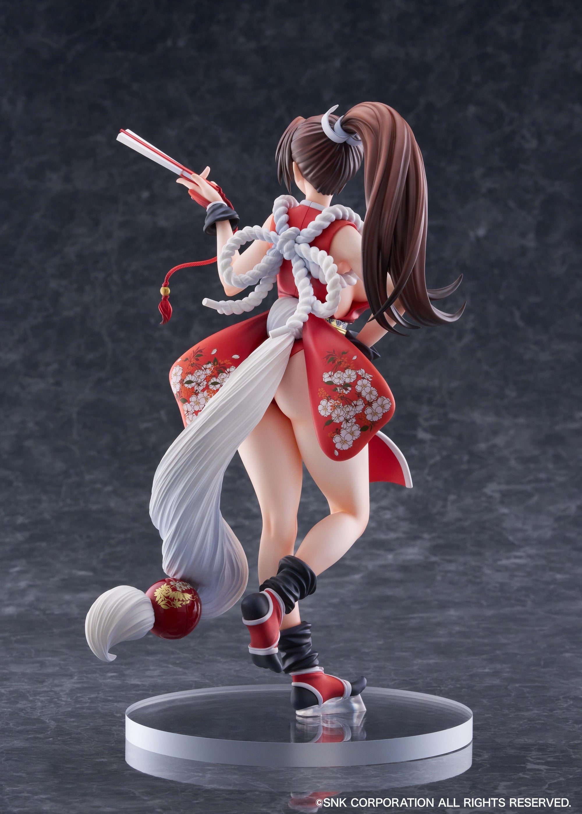 Rear view of Mai Shiranui figure showcasing the detailed ponytail, rope belt, and flowing fabric.