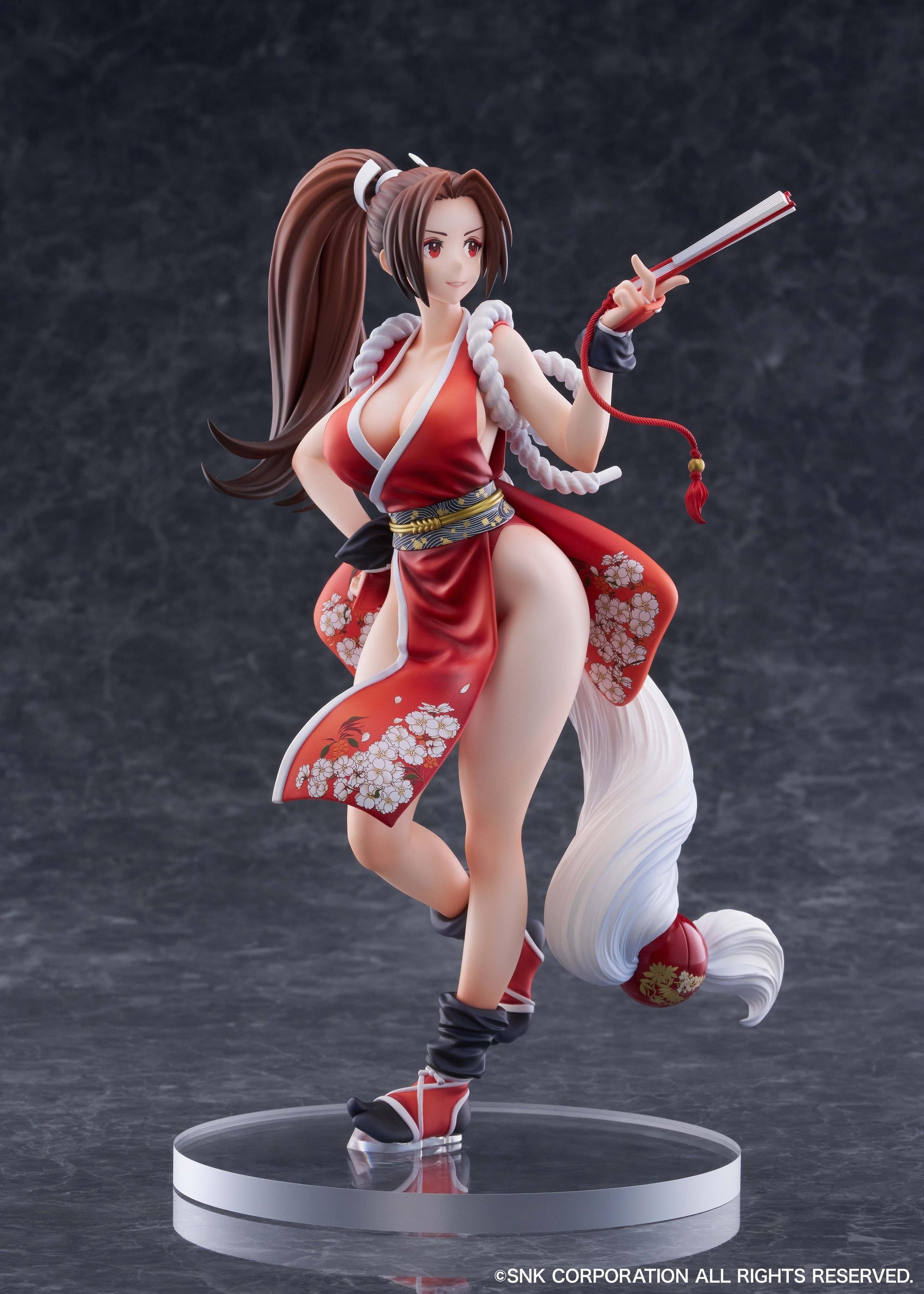 Full front view of Mai Shiranui 1/7 scale figure in her signature red kunoichi costume.