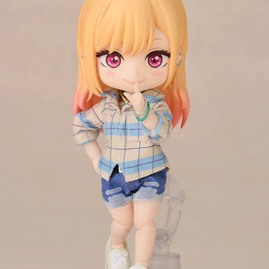 Marin Kitagawa Nendoroid Doll without her hat, showcasing her blonde and pink gradient hair and smiling expression.