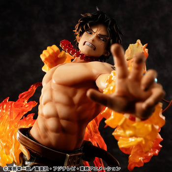 Close-up of the Megahouse P.O.P. Ace NEO-MAXIMUM Limited Figure, extending his flaming hand directly towards the viewer with an enraged expression.