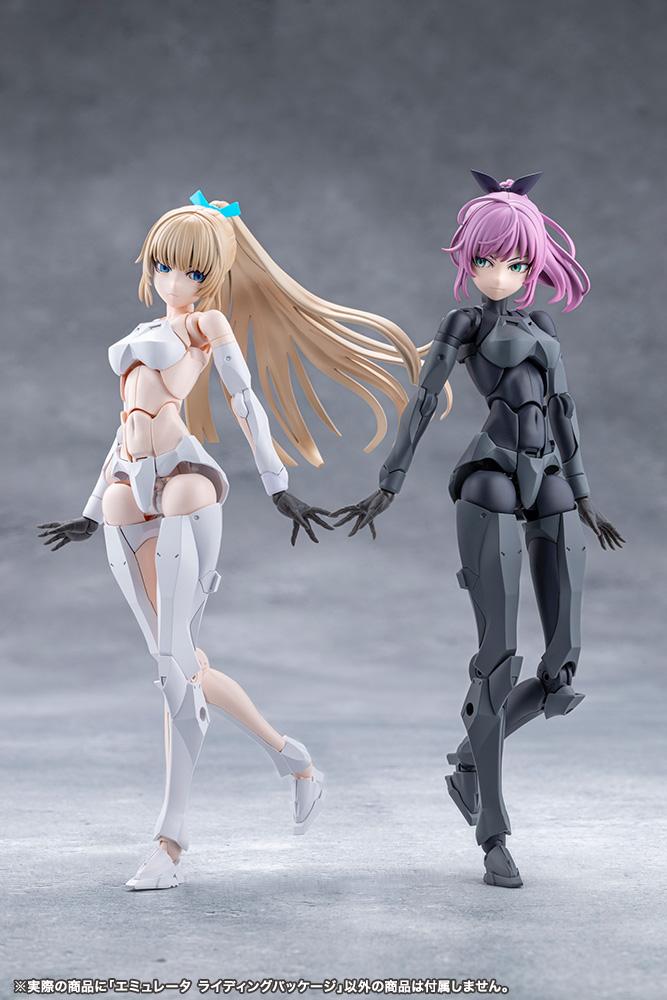 Size and compatibility display of the grey Emulator model standing beside the white Megalomaria figure.