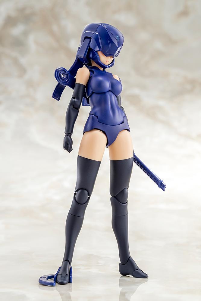 Articulated bishoujo model kit body featuring the full dark blue helmet visor faceplate configuration, holding a small accessory part.