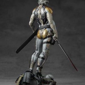 Full back view of the Raiden 1/6 scale statue emphasizing the gold armor accents.