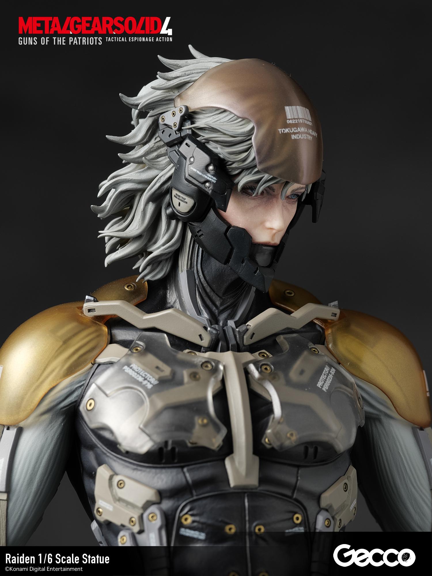 Close-up view from the side and rear of Raiden's head, showing intricate mechanical parts.