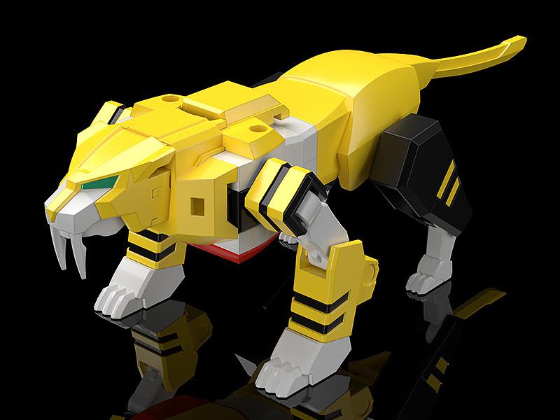 The Go Tiger mecha from the MODEROID Ganbaruger plastic model kit transformed into its robotic yellow saber-toothed tiger Animal Mode.