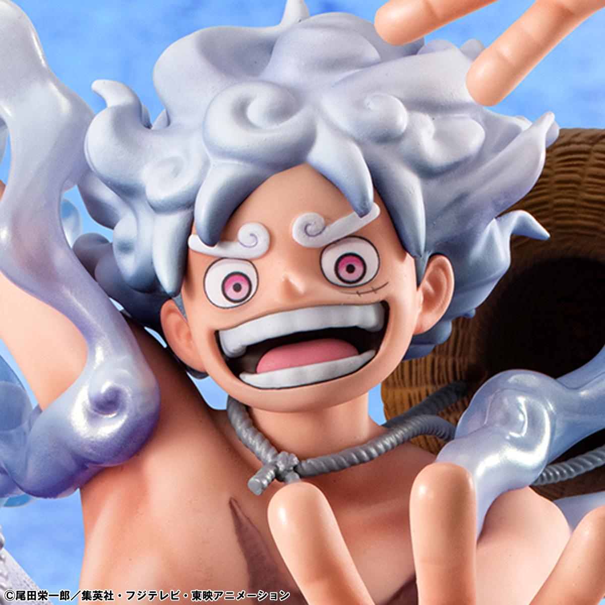 Front view of Monkey D. Luffy Gear 5 figure from the Portrait.Of.Pirates series.