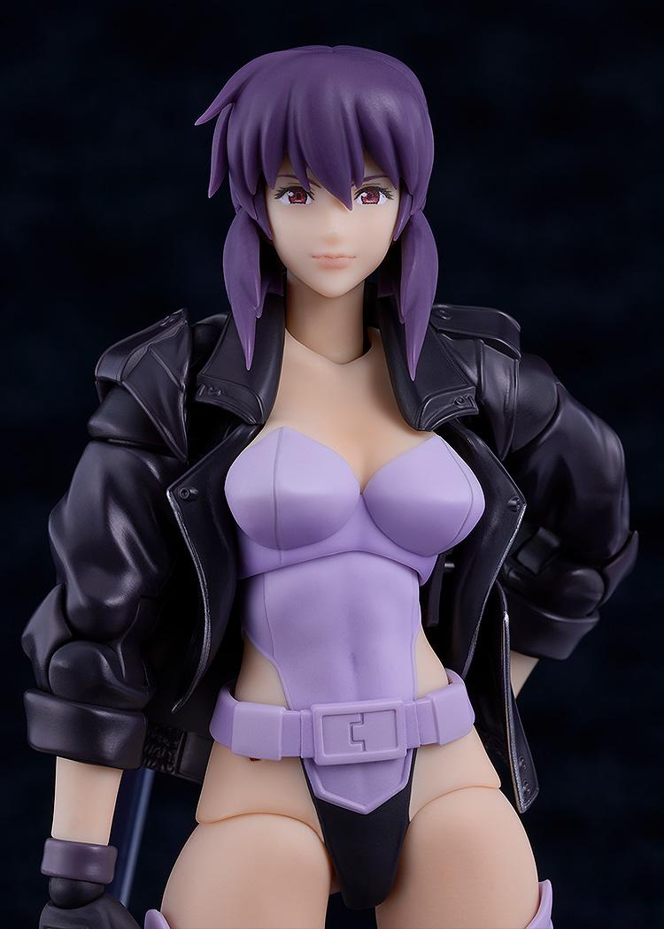 Extreme close-up of the Motoko Kusanagi model kit standard face plate, showing the high-quality pre-painted eye detail.