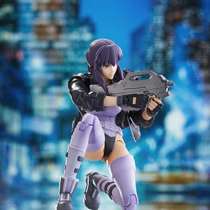 Motoko Kusanagi model kit in a tactical kneeling pose equipped with the Seburo C-26A assault rifle.