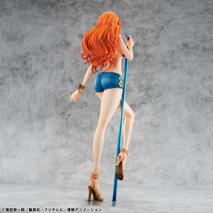 Close-up headshot of the Nami P.O.P figure focusing on her charming expression, delicate fingertip resting on her Clima-Tact weapon, and log pose bracelet.