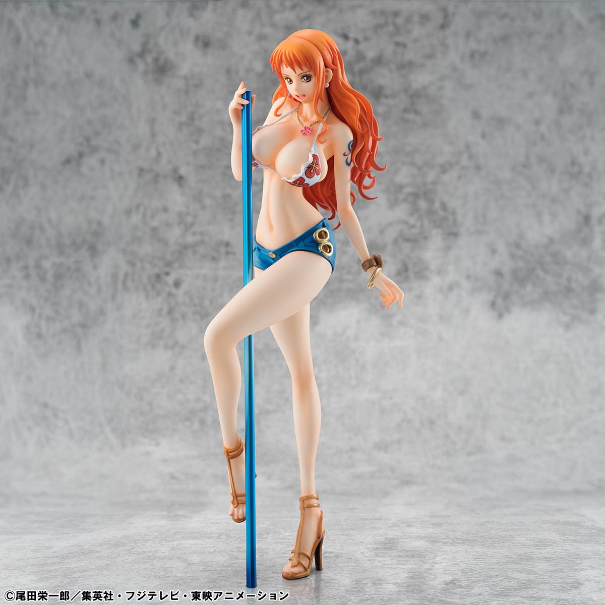 Studio shot of the reissue Nami figure from One Piece posing elegantly with her legs crossed around the Clima-Tact staff.