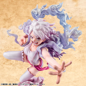 Detailed shot of the swirling white and purple smoke effects surrounding the Bonney figure.
