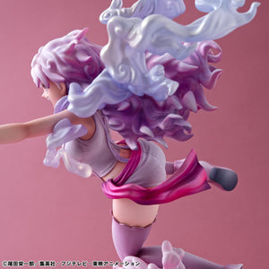 Side view showing the athletic physique and dynamic clothing textures of the Jewelry Bonney figure.