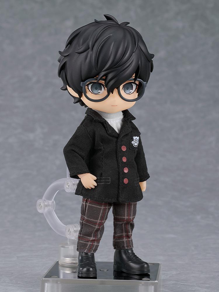 Full body shot of the Persona 5 Royal protagonist Nendoroid Doll action figure standing on a magnetic base.