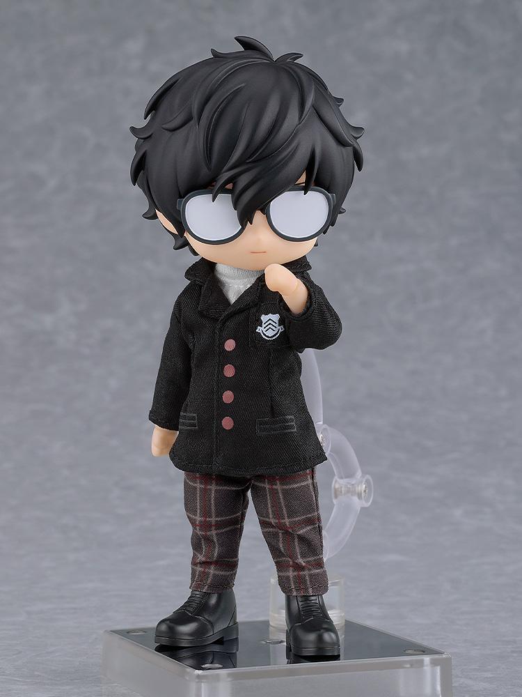 Persona 5 Royal protagonist Nendoroid Doll featuring the signature reflective white glasses effect accessory.